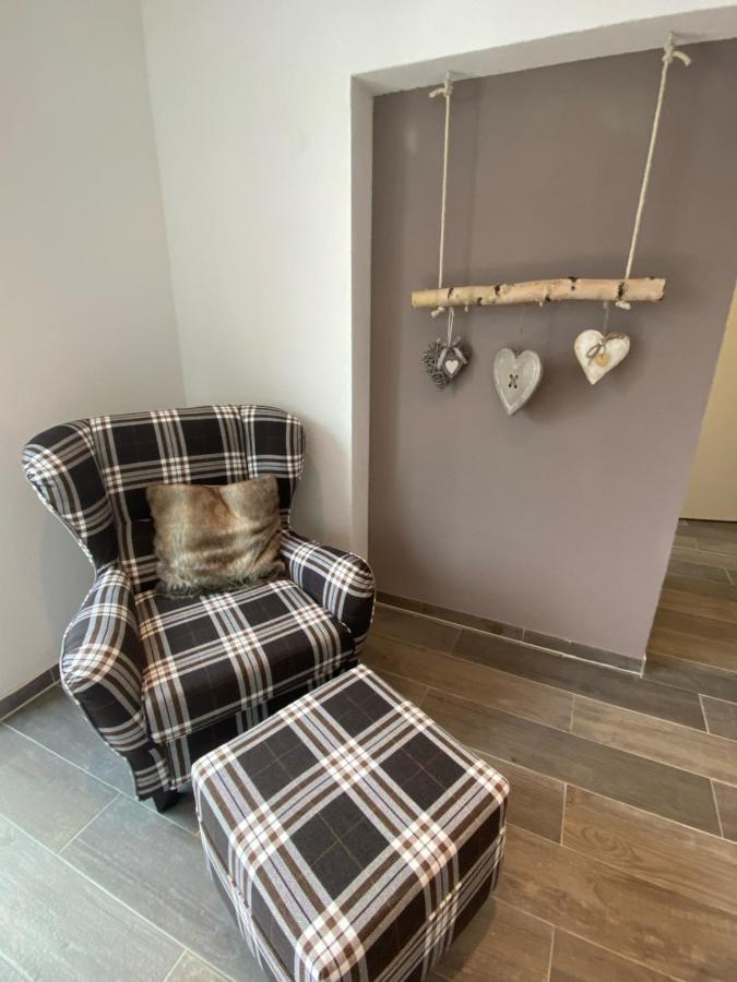 Alblounge Vip Appartement Neuffen المظهر الخارجي الصورة